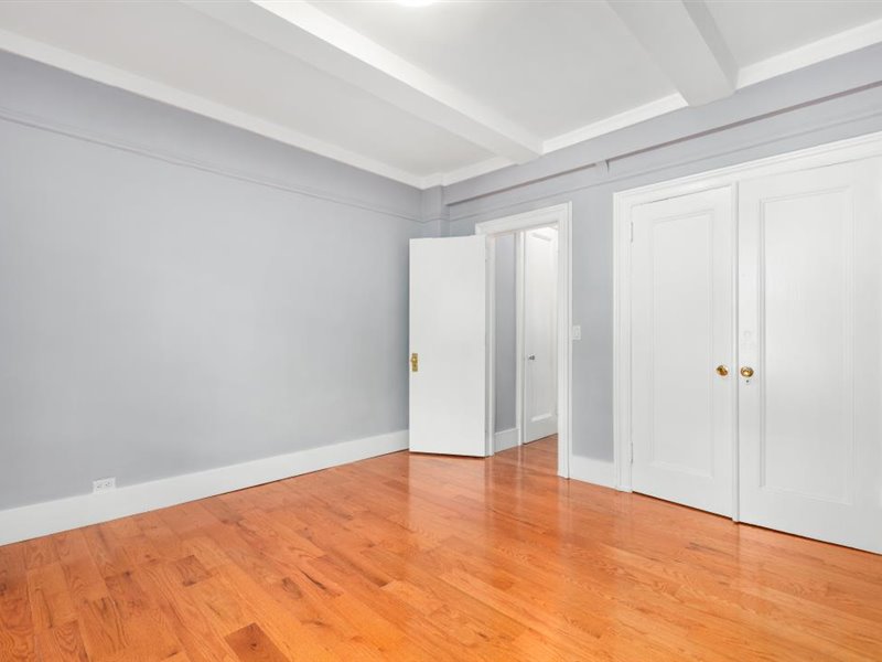 120 West 58th Street - Gallery Image 120 West 58th Street - View 2