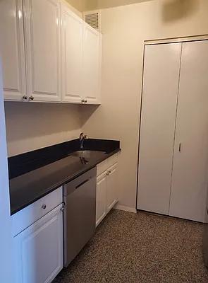 170 East 87th Street W17H